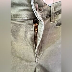 Old Navy Olive Green Distressed Skinny Jeans Stretchy Size Medium 10